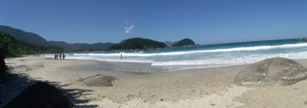 praia-do-caixa-d'aco-trindade